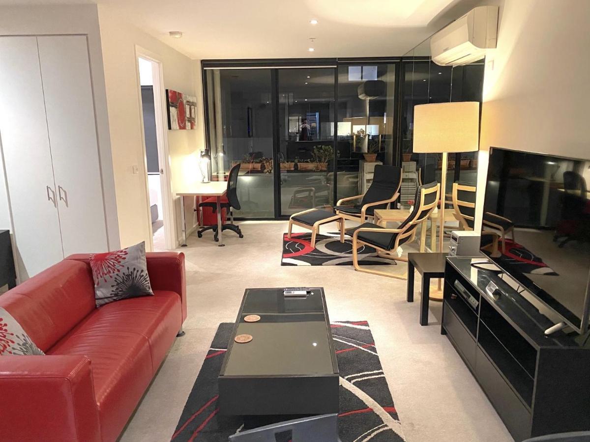 Staycentral - Spacious Seaviews Port Melbourne Buitenkant foto