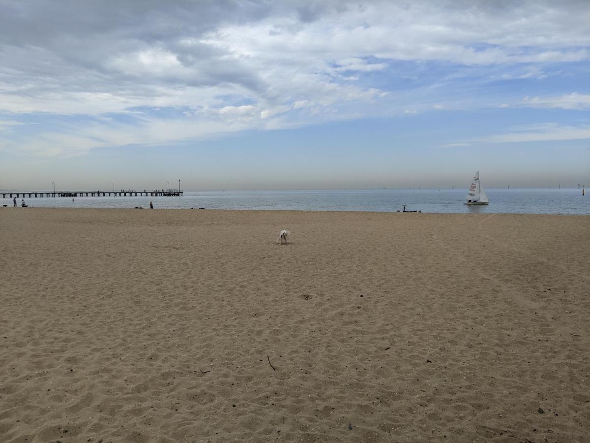 Staycentral - Spacious Seaviews Port Melbourne Buitenkant foto
